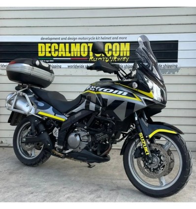 Adesivo V-STROM DL 650 2004 2011 sign