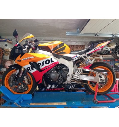 CBR 1000 RR 2007 REPSOL FIREBLADE CBR 1000 RR 2007 REPSOL FIREBLADE